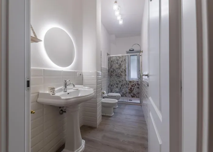 Vatican Shabby Double Bedrooms *