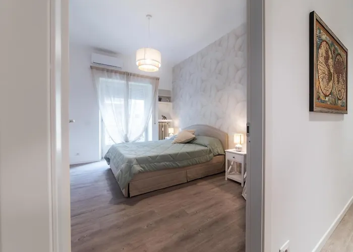 Vatican Shabby Double Bedrooms Rome