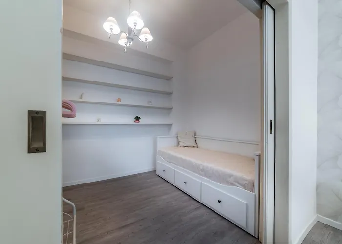 Vatican Shabby Double Bedrooms *