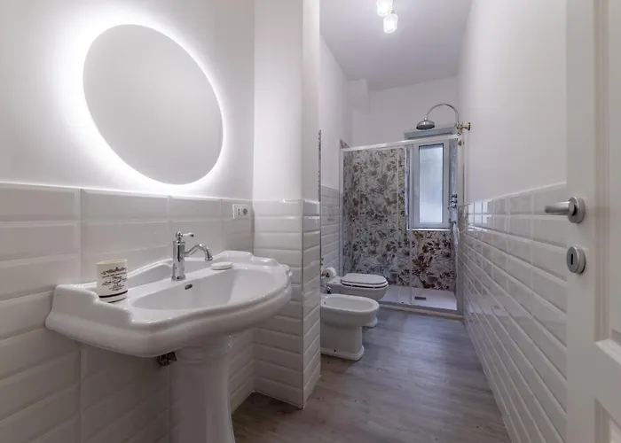 Appartement Vatican Shabby Double Bedrooms Rome